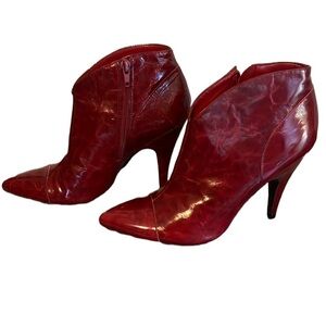 NWOB BCBGirls Red Patent Leather Ankle Bootie Heels Sz-7.5/8